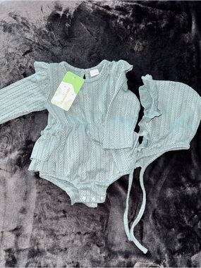NWT Baby Girl Mint Green Outfit Set 12-18M Romper + Bonnet Ruffle Boutique